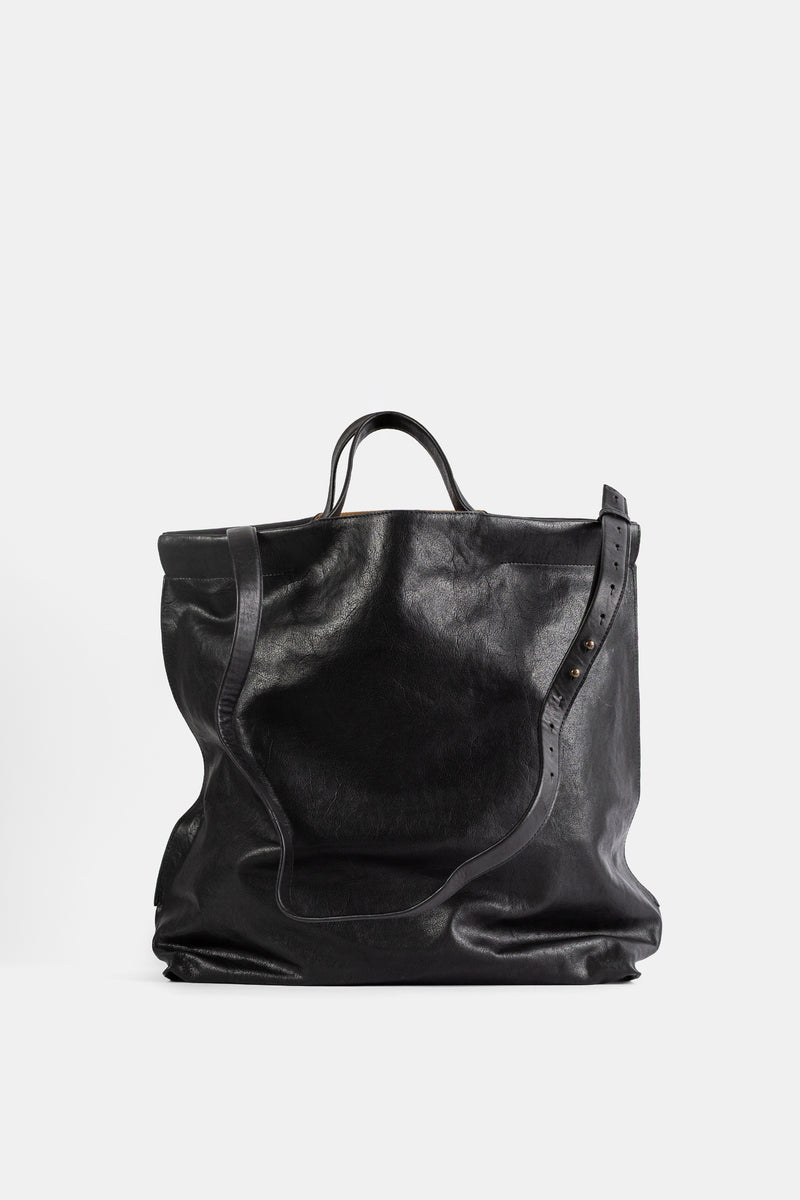 Bea Mombaers Shopper L noir, bandoulière à rivets dorés et brides latérales en cuir structuré