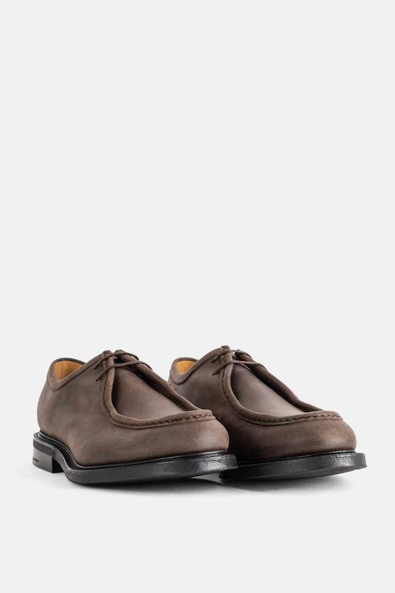 Derbies à lacets en daim marron à bout apron