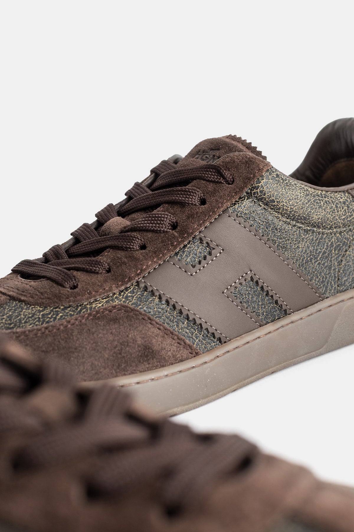 Sneakers Cool en daim marron et cuir craquelé Hogan