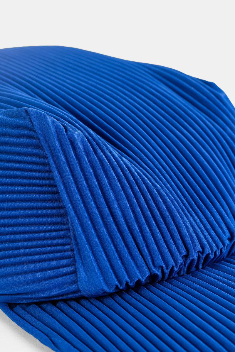 Casquette plissée bleue