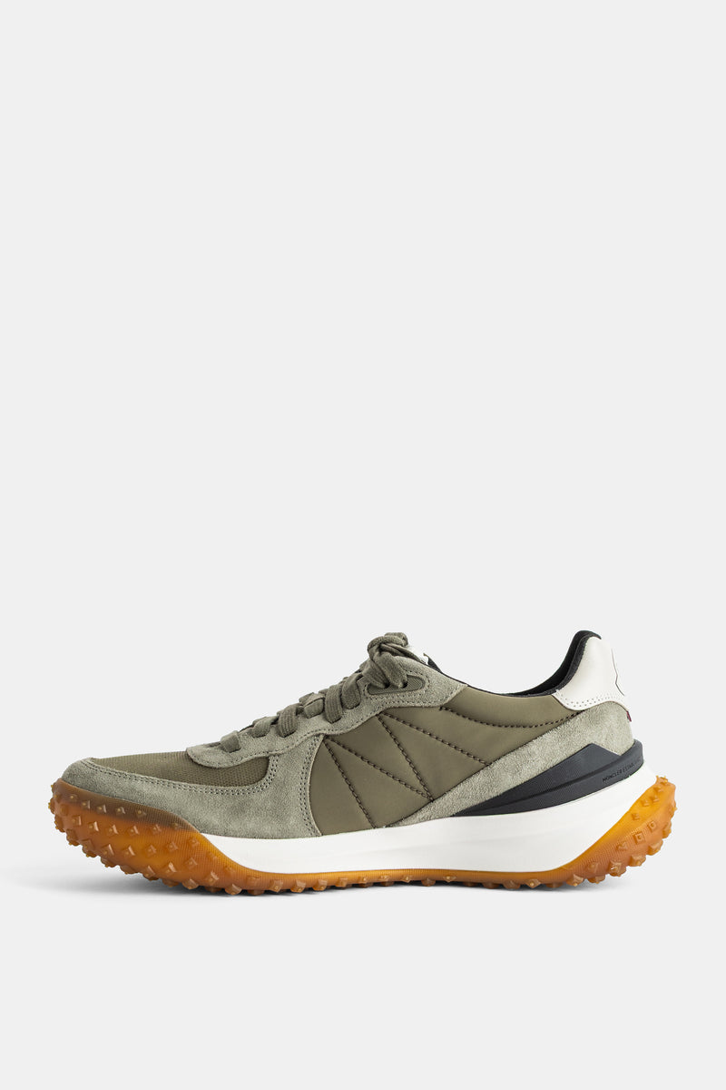 Sneakers City Trek en nylon matelassé et daim kaki Moncler