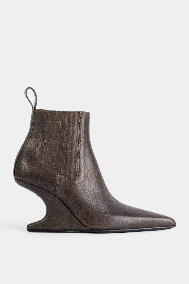 Rick Owens Chelsea-Boots Cantilever aus braunem Leder mit geschwungenem skulpturalem Absatz und spitzer Kappe