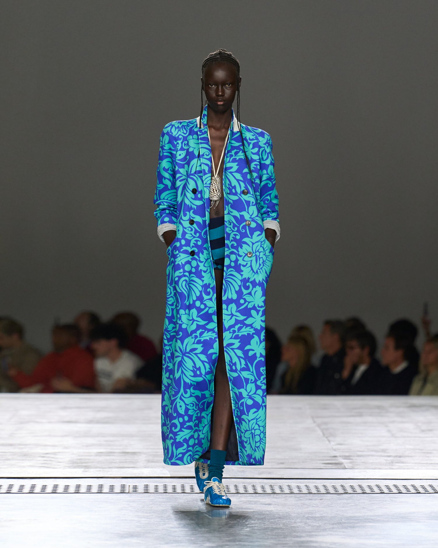 DRIES VAN NOTEN