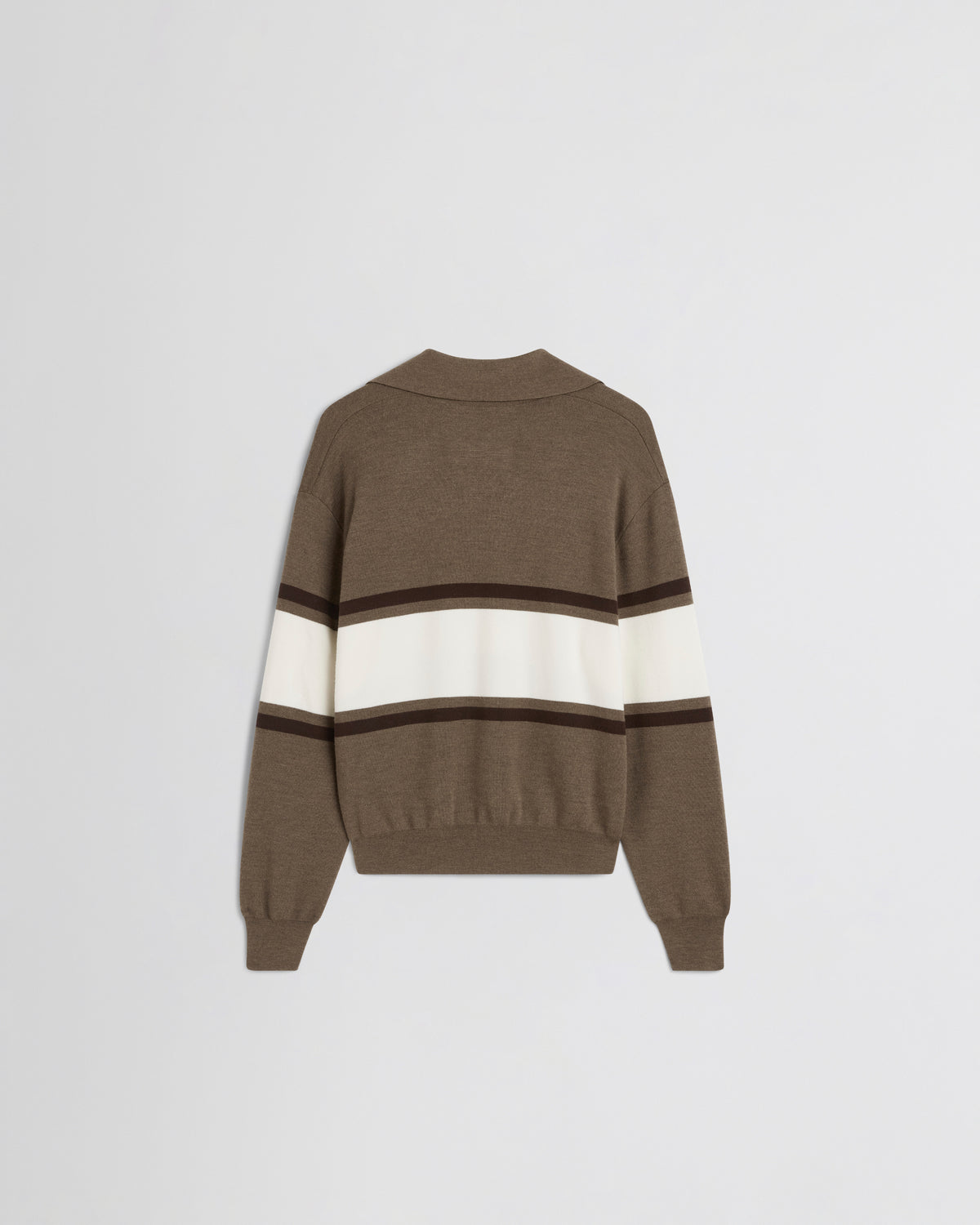 Phoebe Philo pull polo en laine dos bande crème entre deux liserés chocolat fond cigare