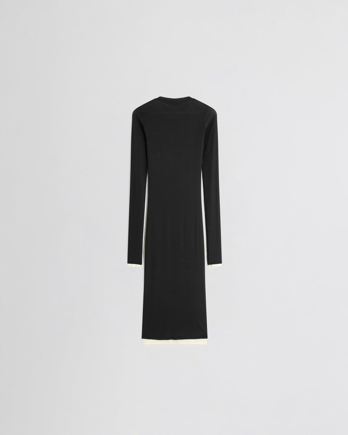 Abito midi Hug Phoebe Philo da dietro in viscosa nera, orlo a contrasto ecru e maniche lunghe aderenti.