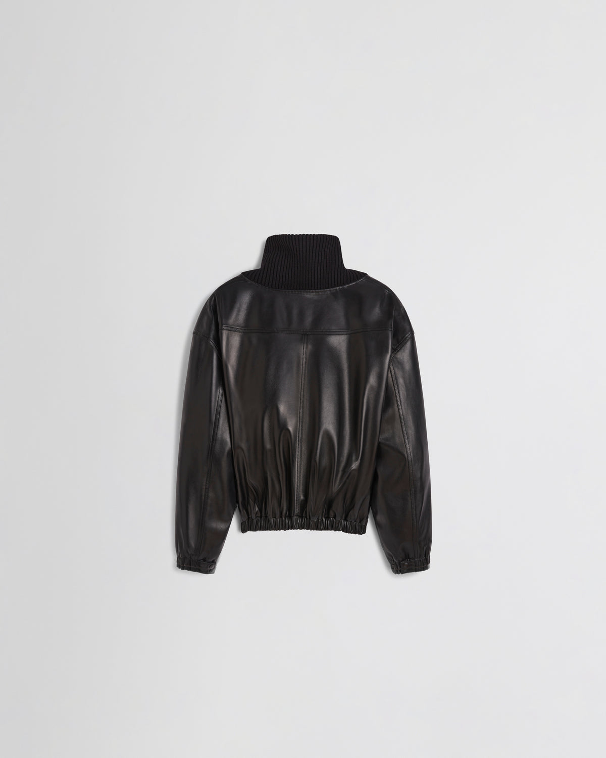 Giacca in pelle nera Phoebe Philo con schiena liscia, cuciture a vista, orlo elasticizzato e collo alto a costine
