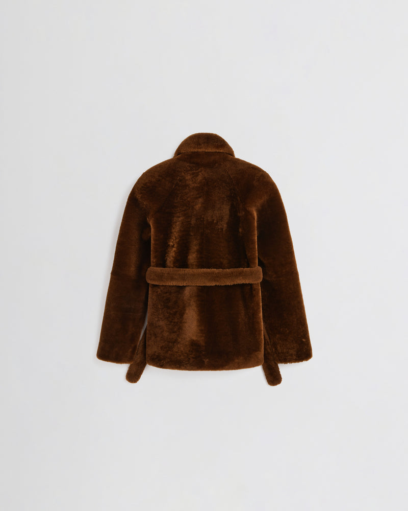 Phoebe Philo veste en peau lainée dos ceinturé fourrure courte coupe structurée marron chocolat