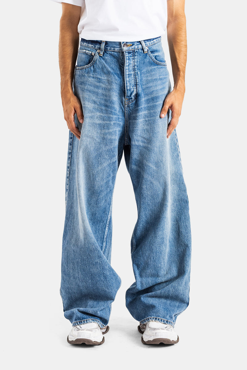 Balenciaga jean Round Fit coupe ample oversize en denim bleu délavé lavage vintage pour homme