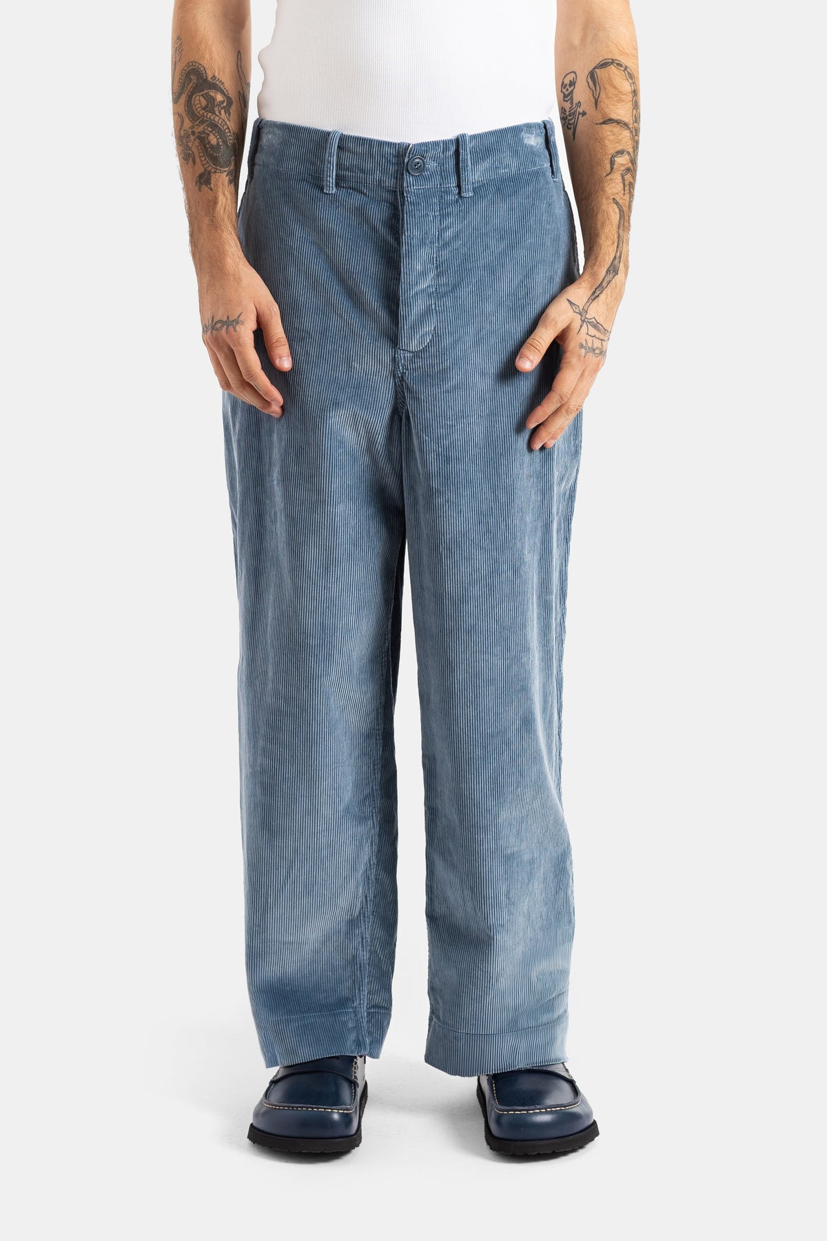 Casey Casey pantalon Abello large en velours côtelé bleu ardoise délavé, coupe droite taille haute homme