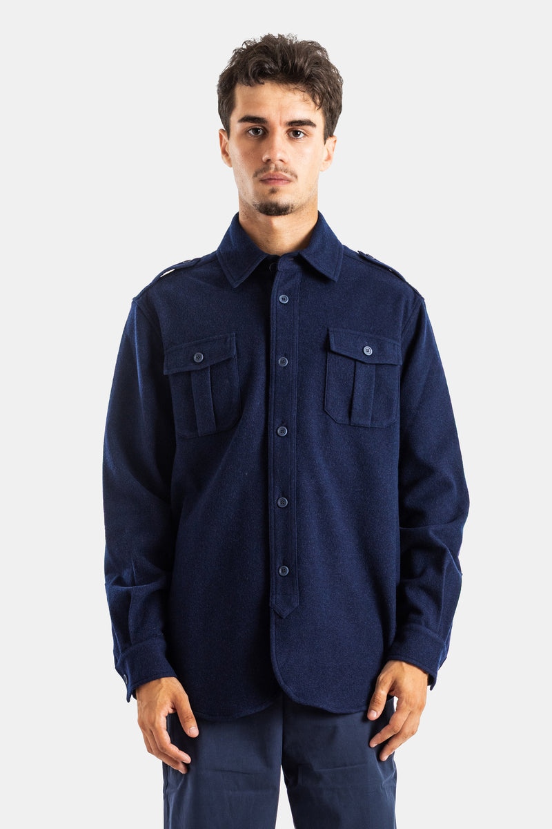 Sease surchemise Generale en laine bouillie coupe oversize col classique poches plaquées bleu marine homme