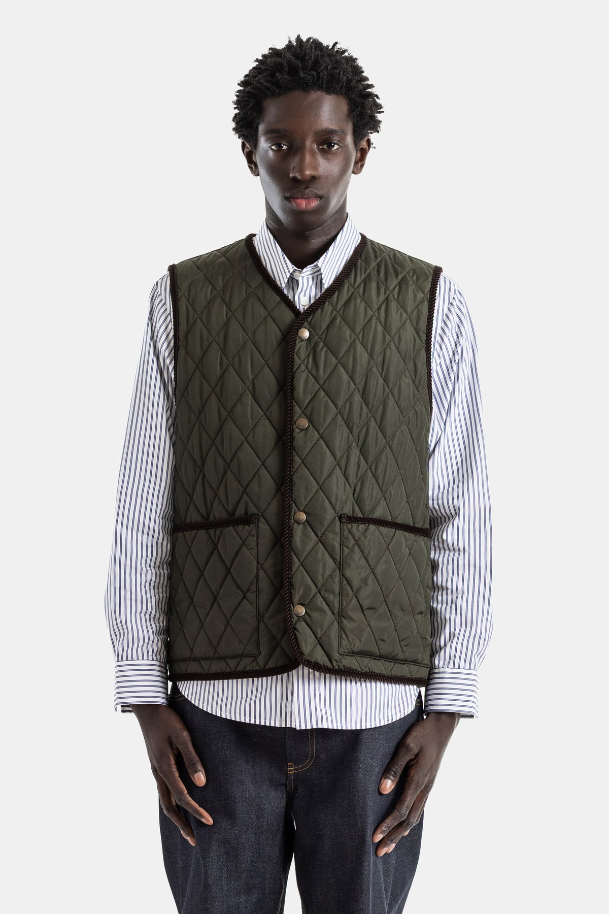 Gilet matelassé nylon vert olive passepoil cordé