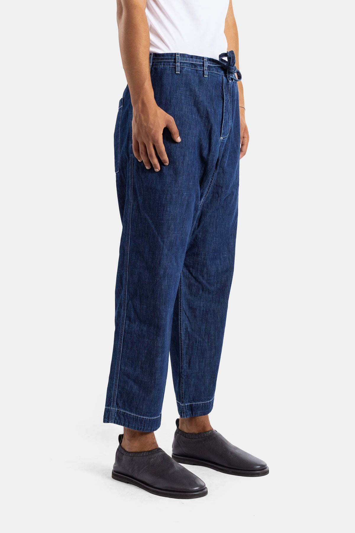 Tie Me Up Hose aus unbehandeltem Indigodenim