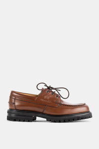Chaussure lacée à semelle lug en cuir marron noisette