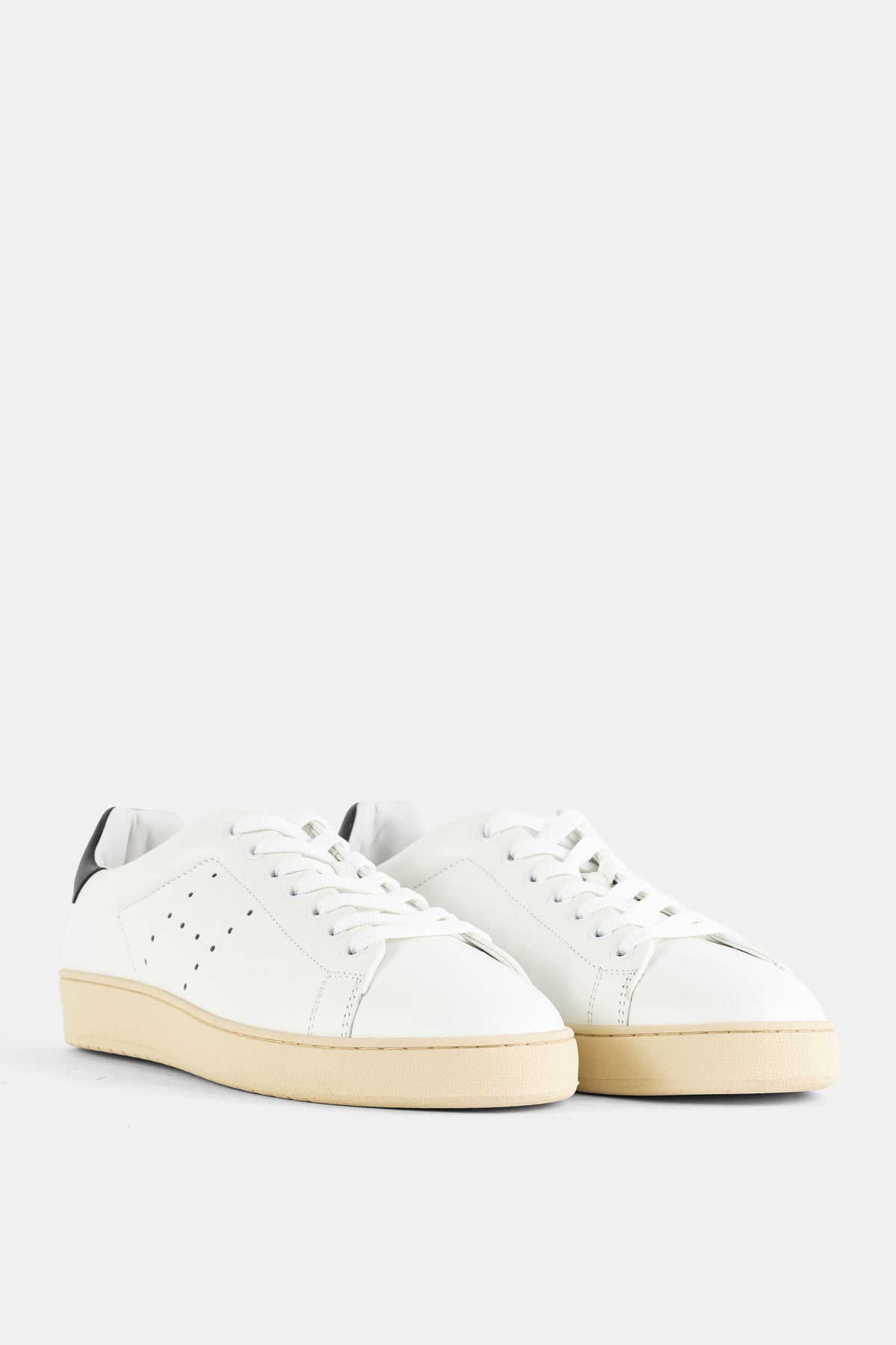 Sneaker basse en nappa H672 blanc contrefort noir