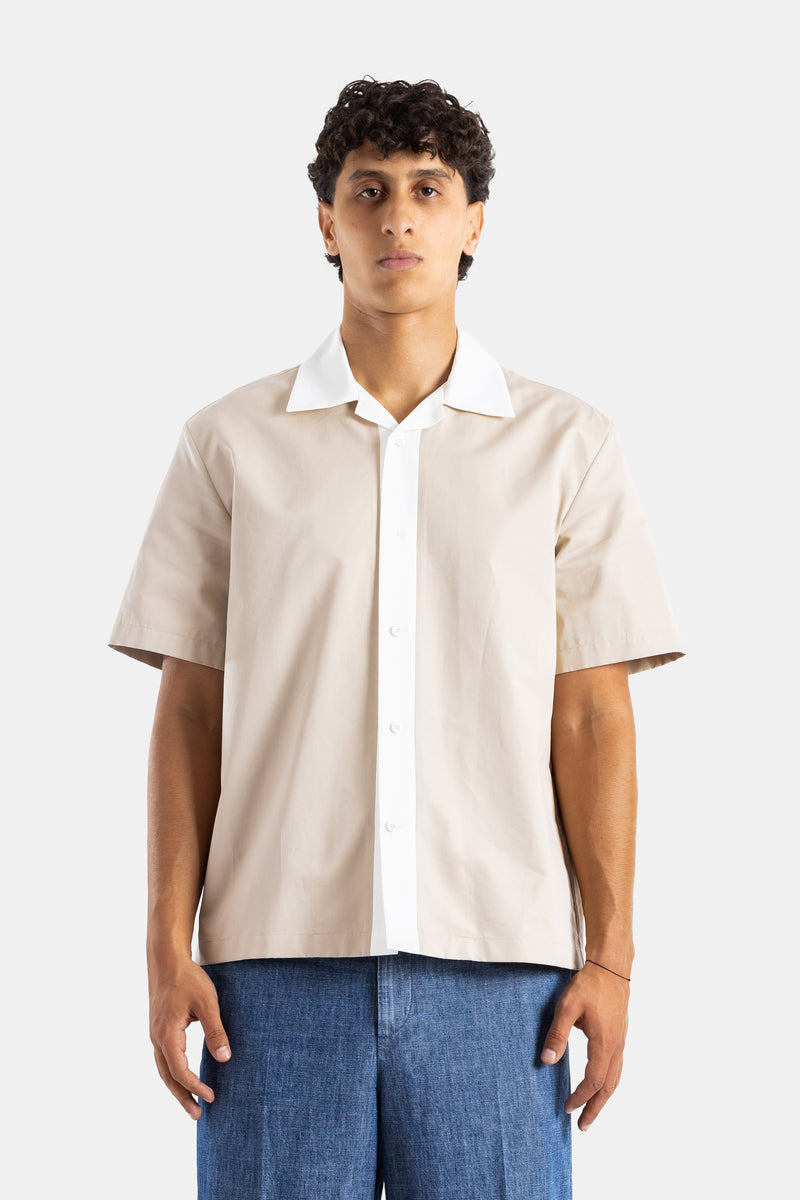 Men's Oversized Short-Sleeved Sand Beige Cotton Shirt with Contrasting White Cuban Collar SS26