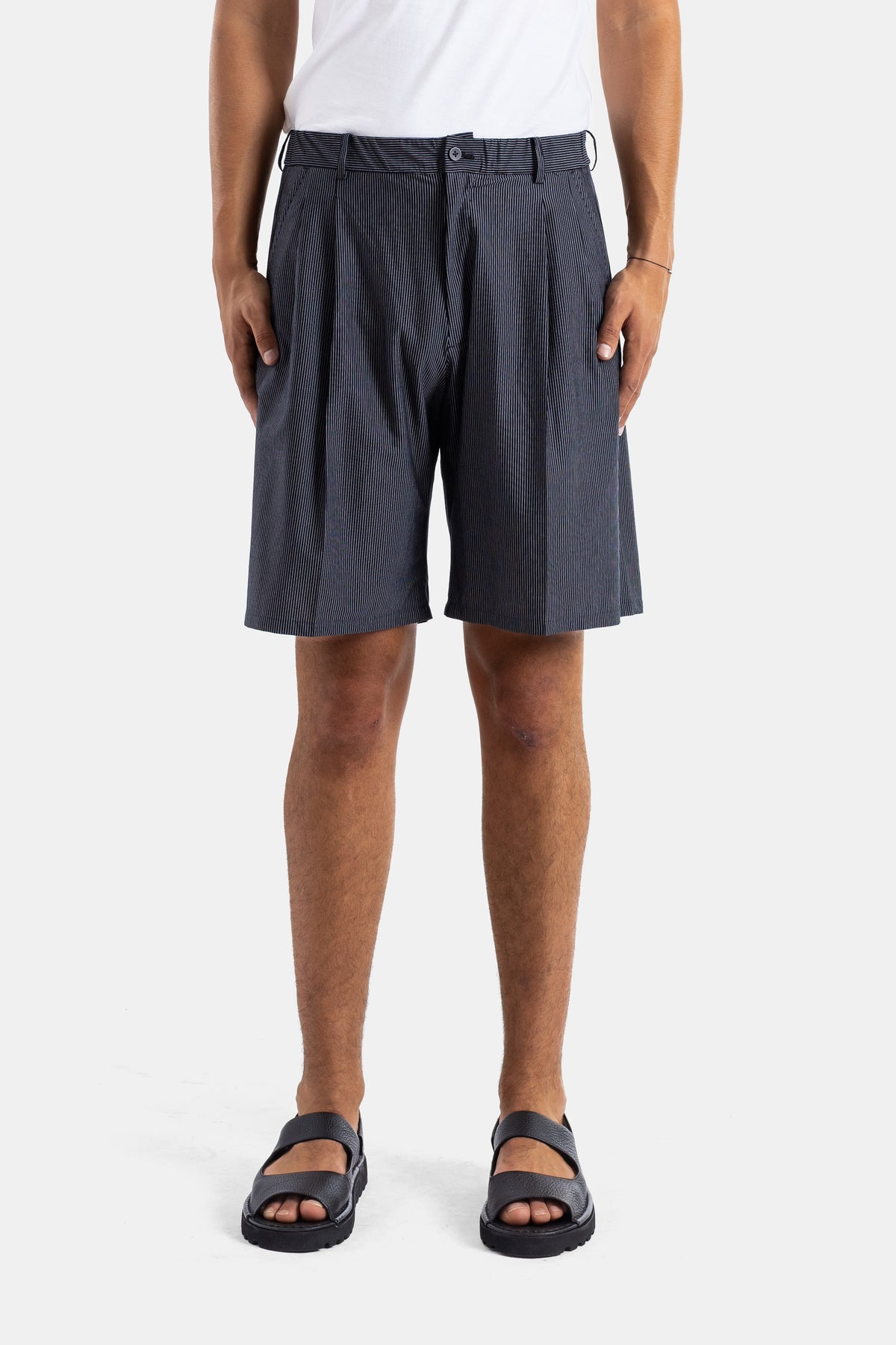 Kanemasa Phil. wide pleated cotton jersey navy stripe bermuda ample silhouette SS26 men