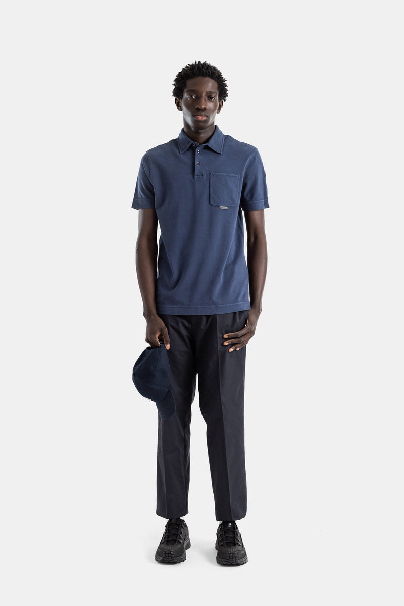 Polo coton piqué bleu ardoise lavé poche poitrine logo métal