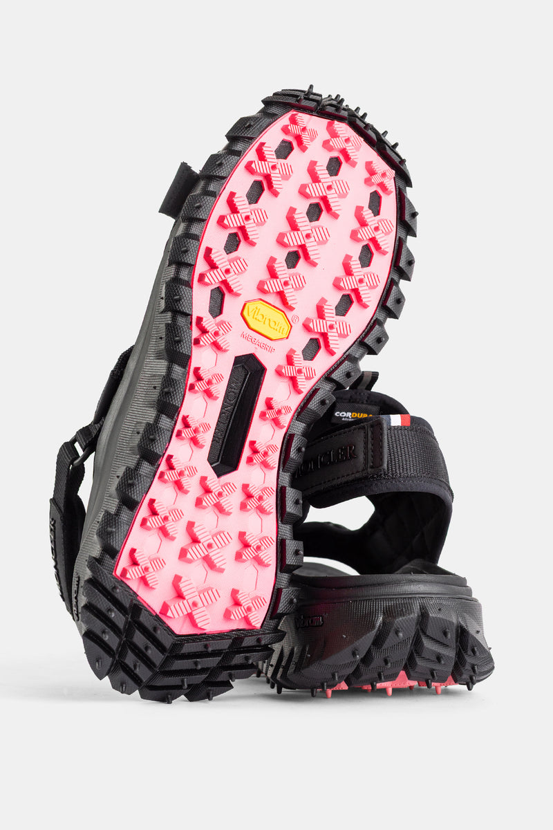 Black Trailgrip Vela sandals with lug sole