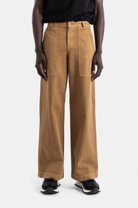 Camel-farbene Baumwollhose mit weitem Bein, aufgesetzten Taschen, Leder-Logo-Patch - IT 44