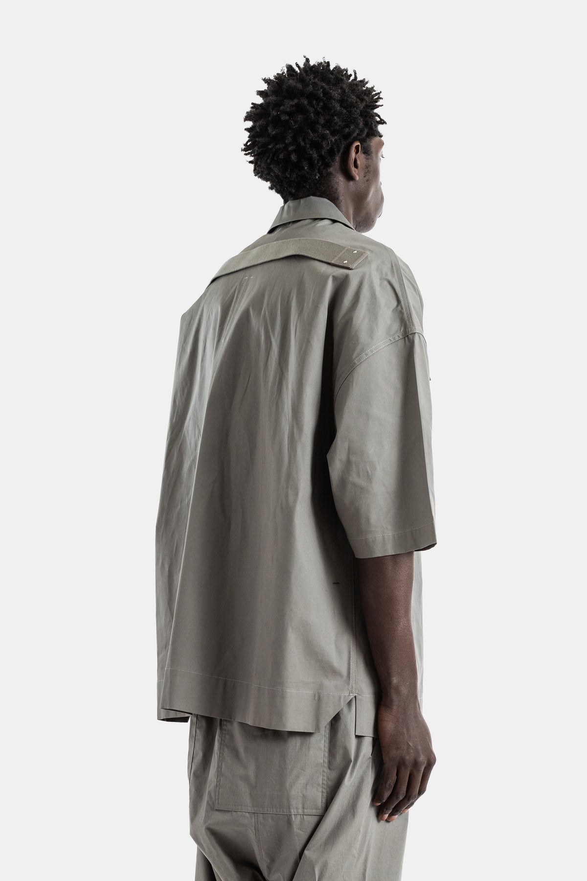 Magnum Tommy Oversized Short Sleeve Shirt Dust Grey