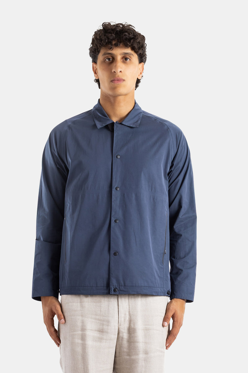 Sease veste coach technique bleu marine coupe droite tissu nylon léger boutons-pression homme SS26