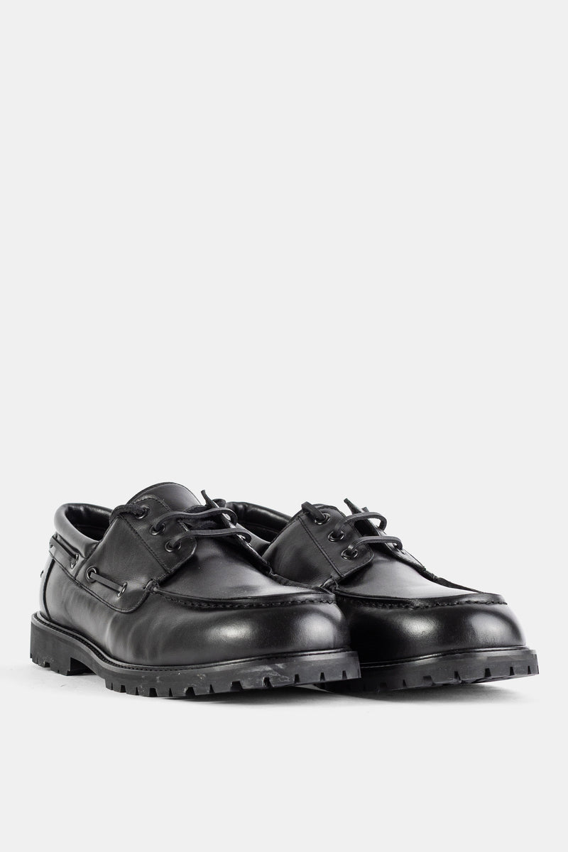 Boat shoe en cuir de veau lisse noir semelle Vibram Guston