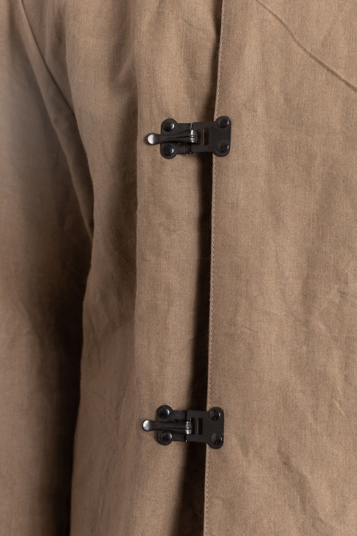Imperméable en papier washi et lin beige