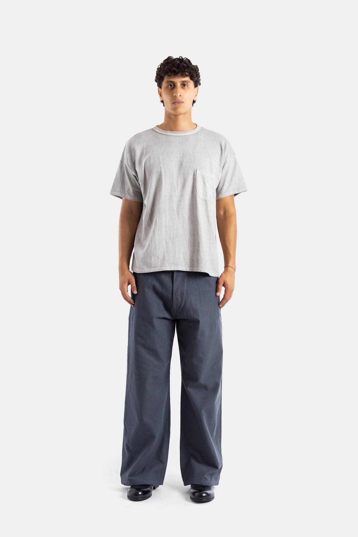 T-shirt à poche en coton gris perle