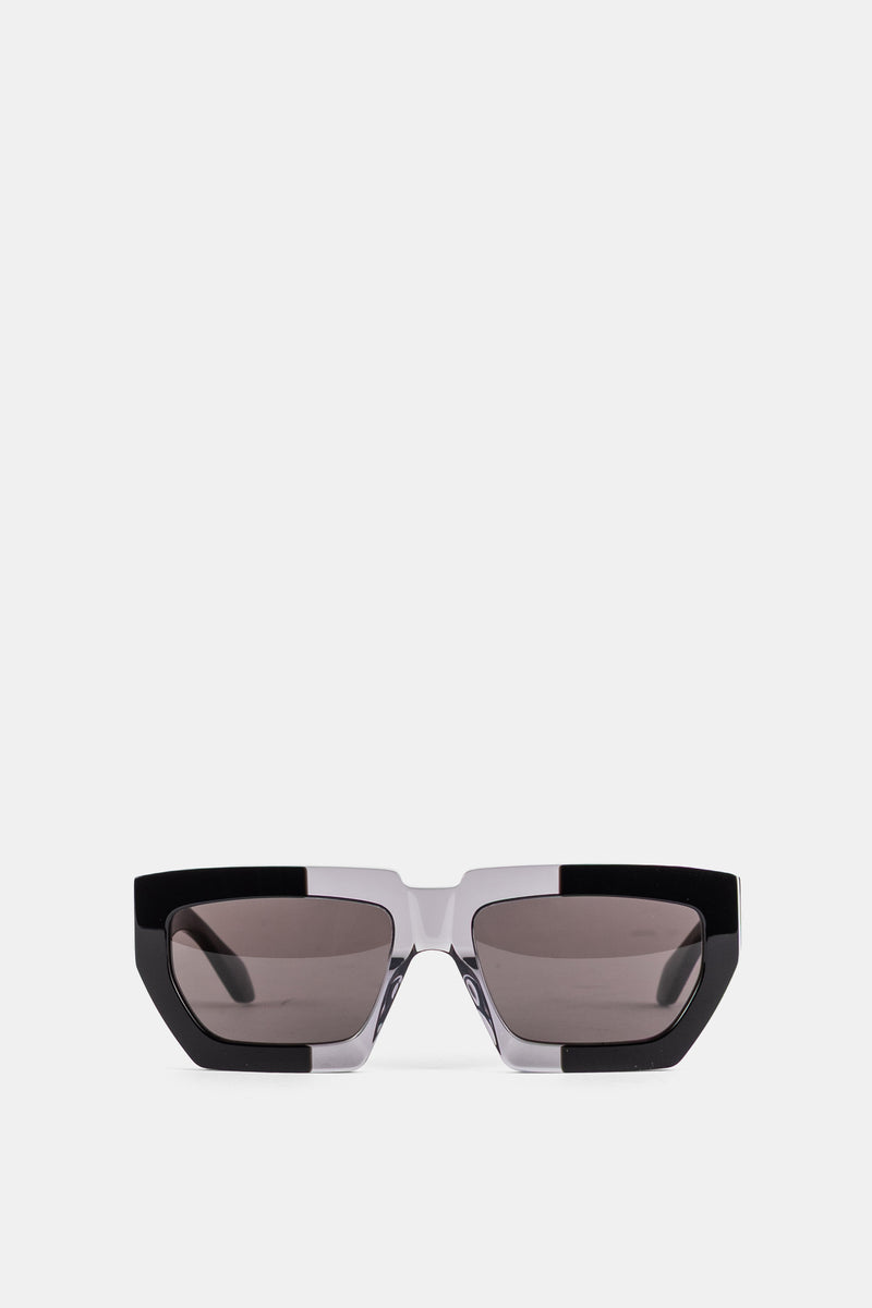 Maison Alaïa lunettes de soleil oversize bicolores monture carrée acétate noir et résine transparente fumée