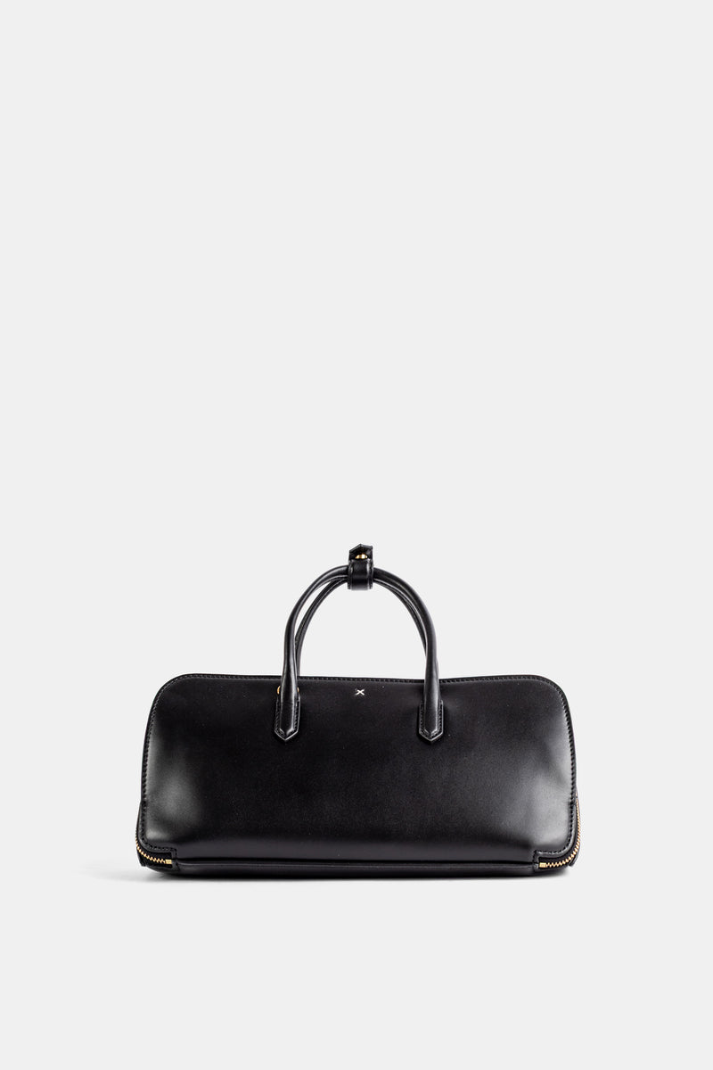 Maison Alaïa Tasche Delta Small aus schwarzem Glattleder, strukturierte horizontale Silhouette mit Rundhenkeln