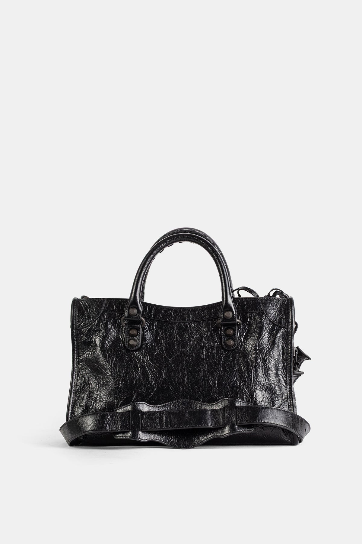 Borsa Balenciaga Le City vista frontale in pelle stropicciata nera, manici tondi e dettagli strutturati.