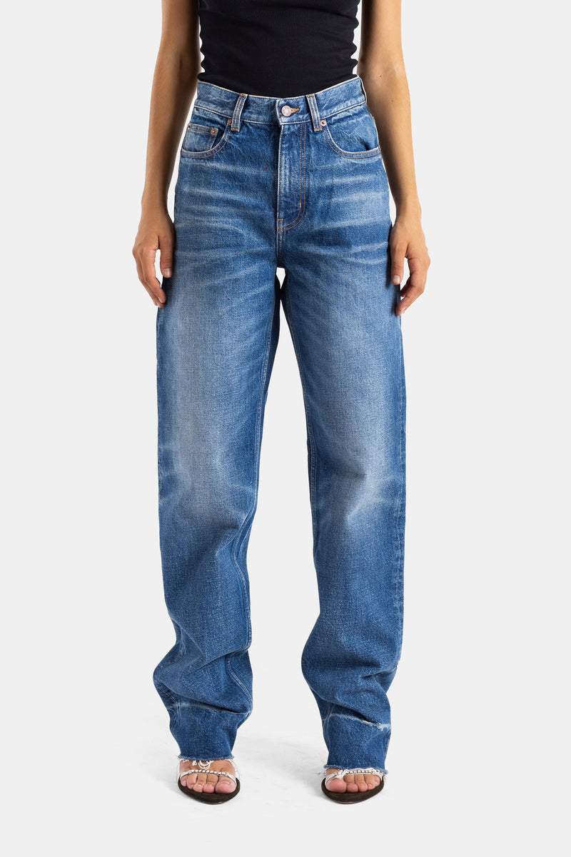 Chloé jean droit taille haute en denim bleu cobalt délavé à ourlet effiloché coupe ample femme