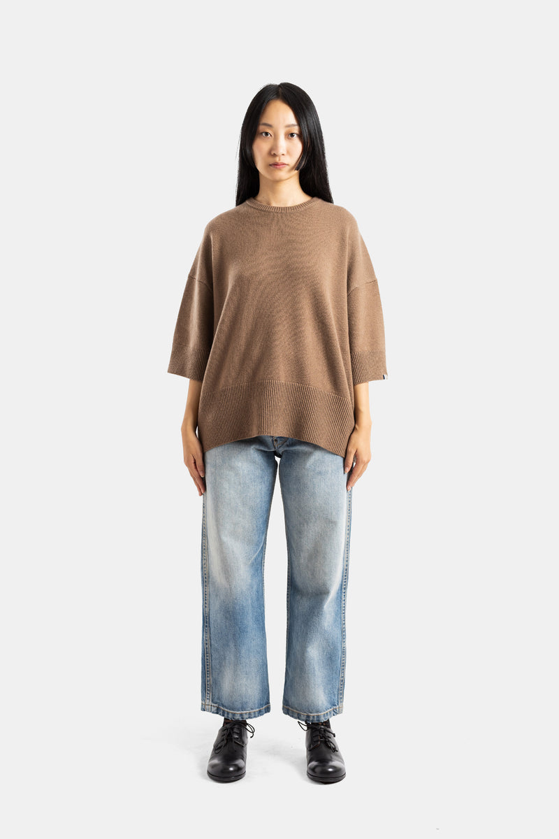 N°433 Sassie - Pull oversize manches courtes en cachemire camel