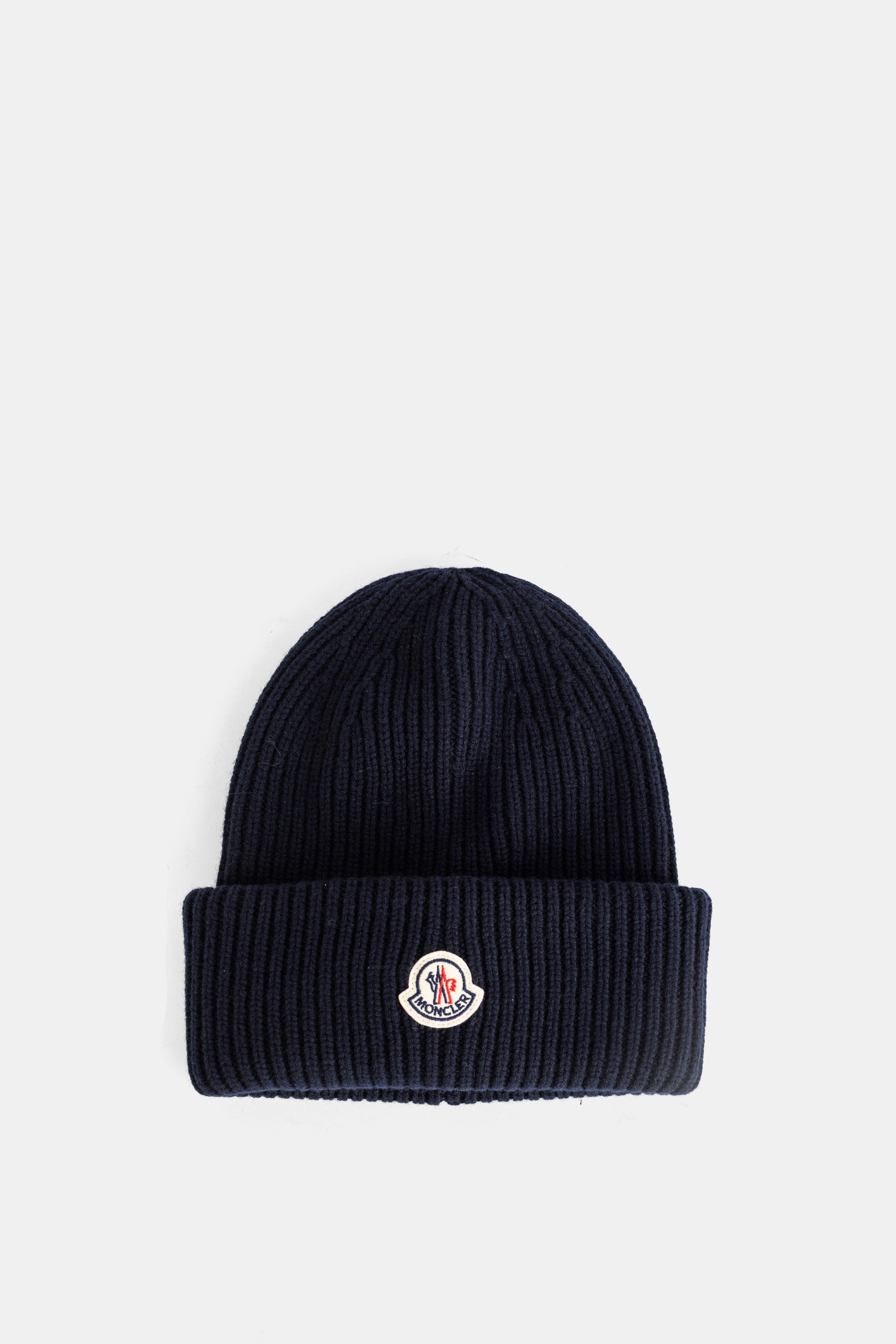 モンクレール ビーニーネイビーロゴパッチ付き(BERRETTOニット帽【未使用】 Moncler ネイビー バージンウール リブニット帽 ロゴパッチ | Actuel B