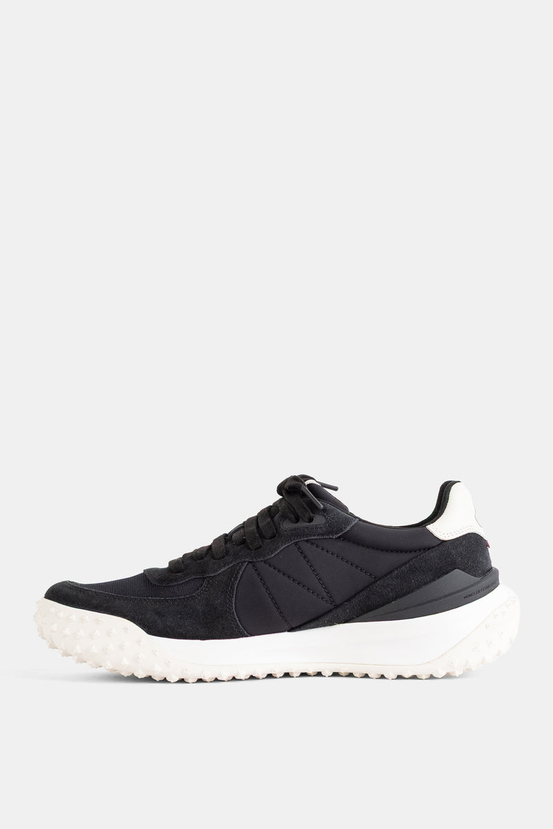 Moncler City Trek sneaker homme profil droit surpiqûres nylon noir talon contrasté blanc cassé