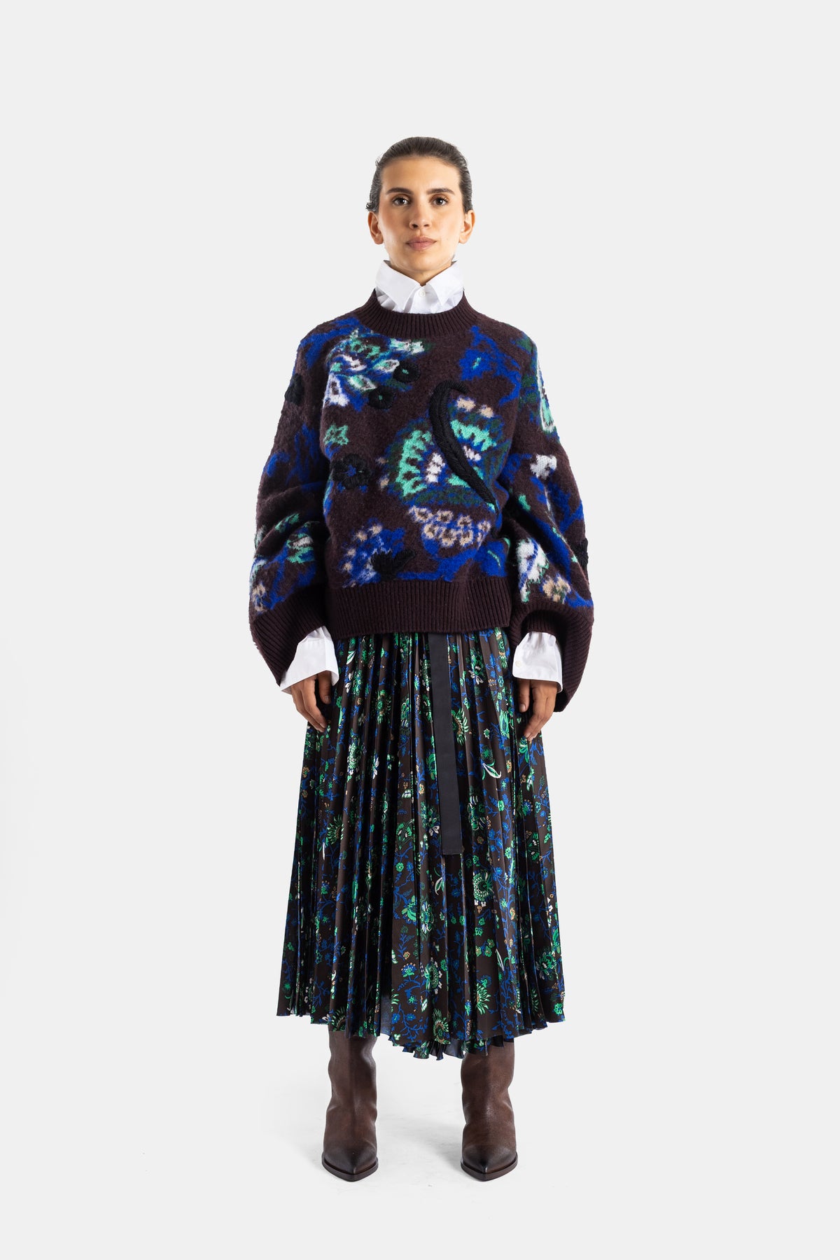 Pull en maille jacquard fleurs et paon marron