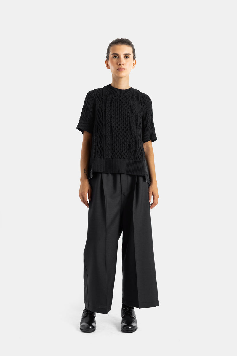 Sacai pull hybride femme coupe droite oversize texture torsadée noire look total black avant