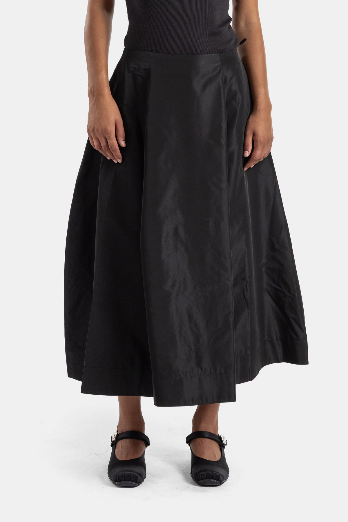 Simone Rocha sculptural flared midi skirt in black crinkled taffeta, featuring a pleated bell silhouette