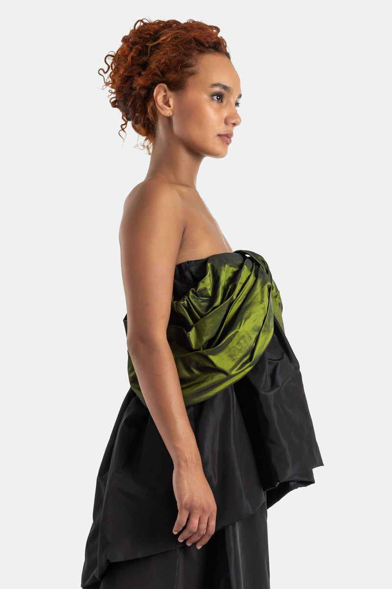 Simone Rocha bustier femme profil vue côté nœud sculpté taffetas vert olive sur fond noir structuré