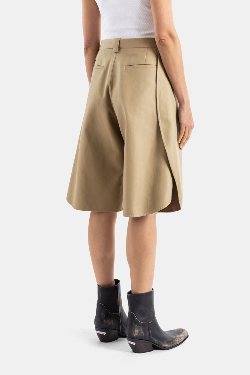 Tulip Beige Bermuda-Shorts