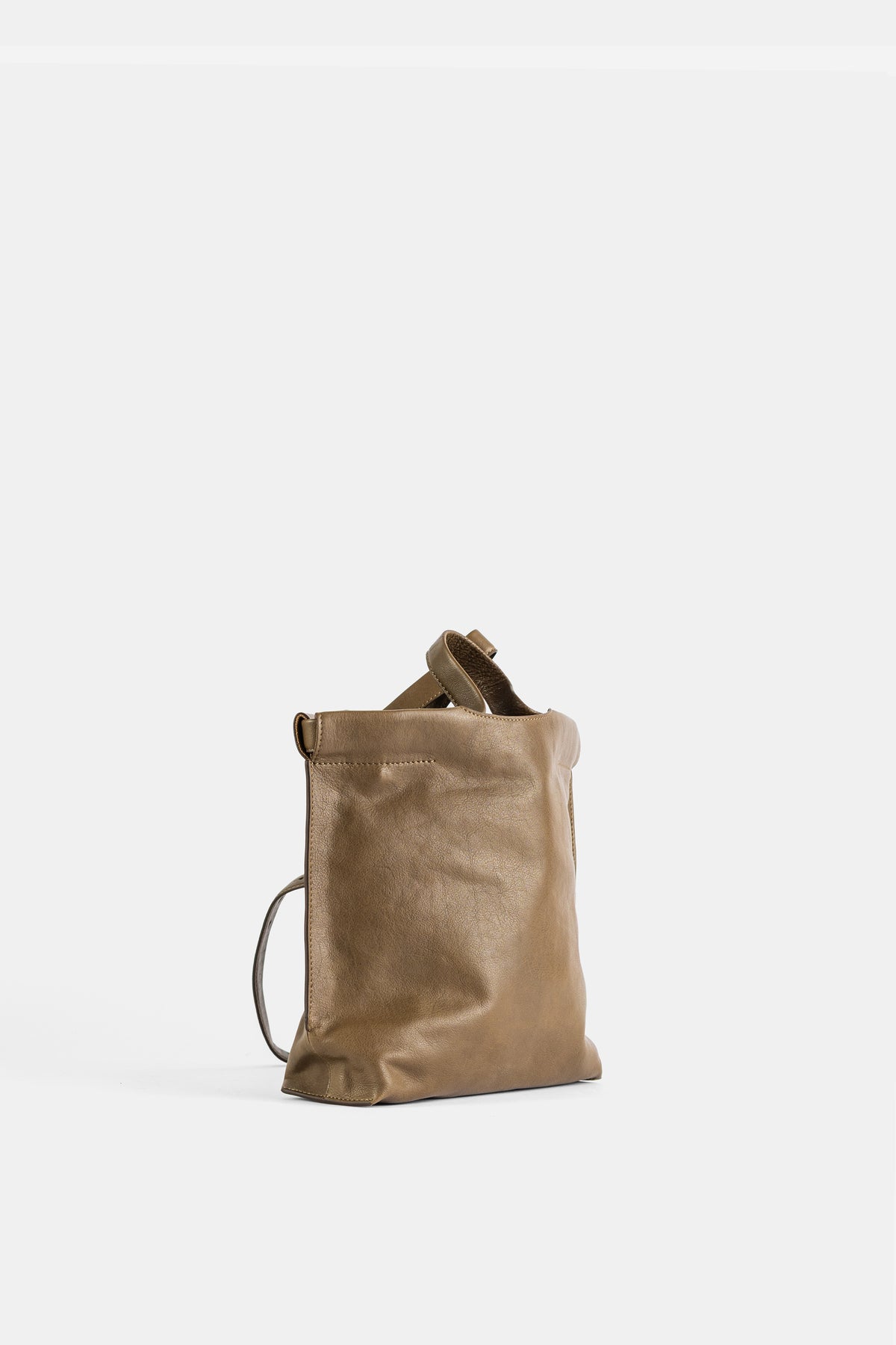 Matte S Shopper in khaki matte leather
