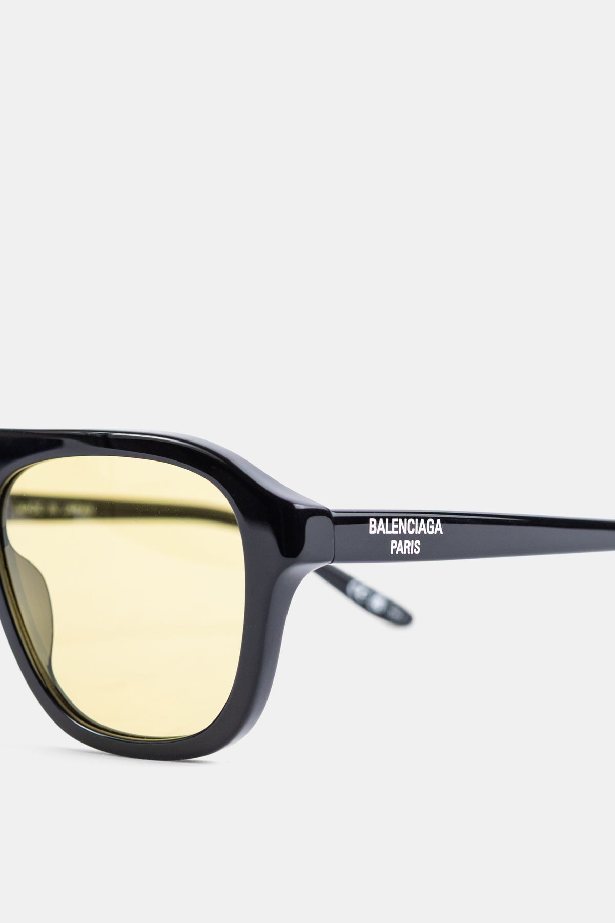 Daily Pilot Black and Yellow Sunglasses