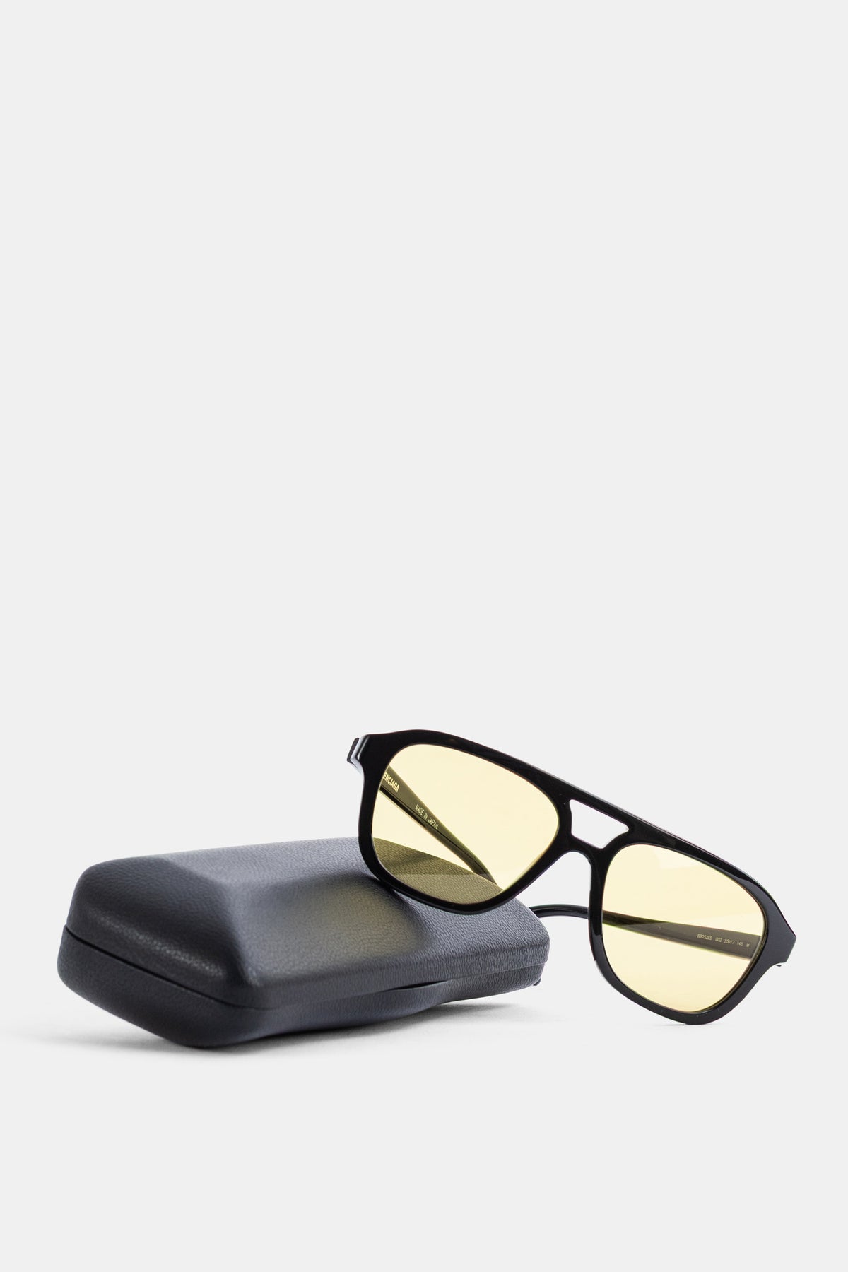 Daily Pilot Black and Yellow Sunglasses