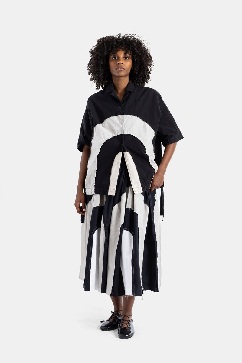 Arch two-tone skirt in black and ecru