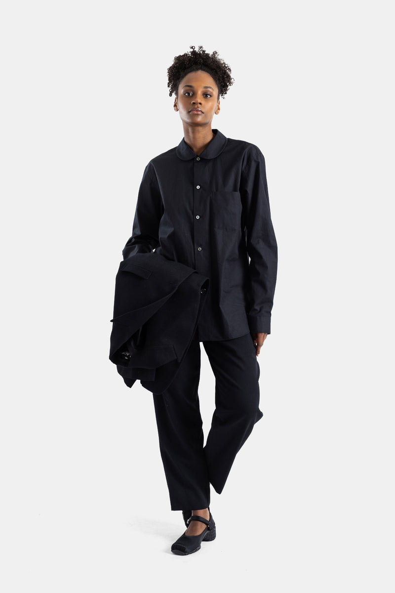 Chemise noire à col Claudine