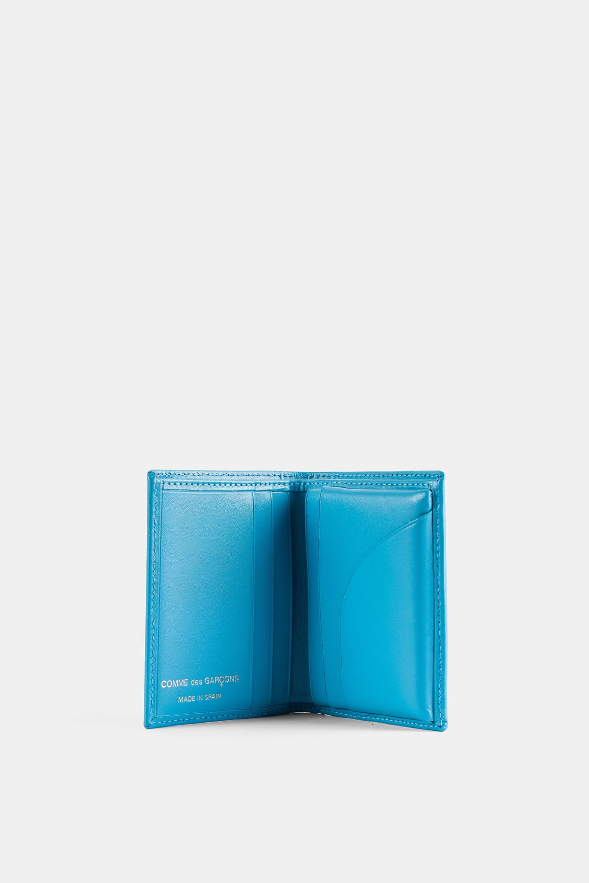 Portefeuille Plié en Cuir Bleu