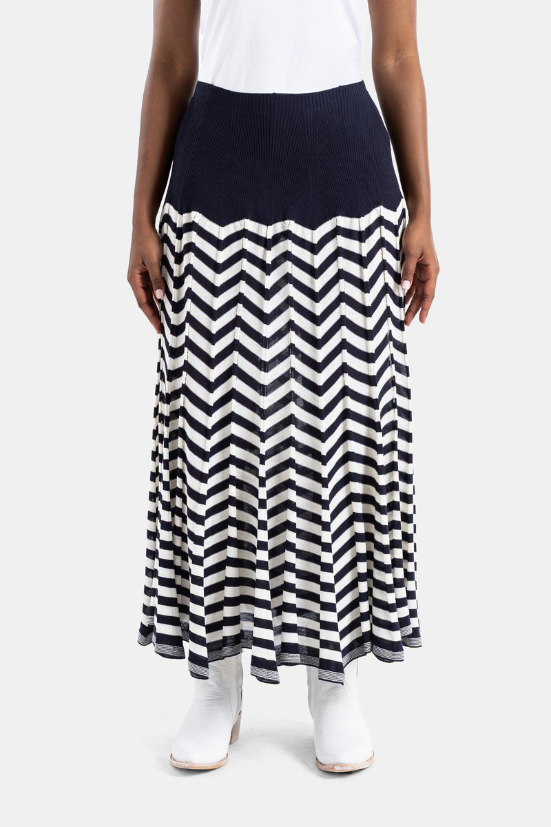 Chevron knit maxi skirt