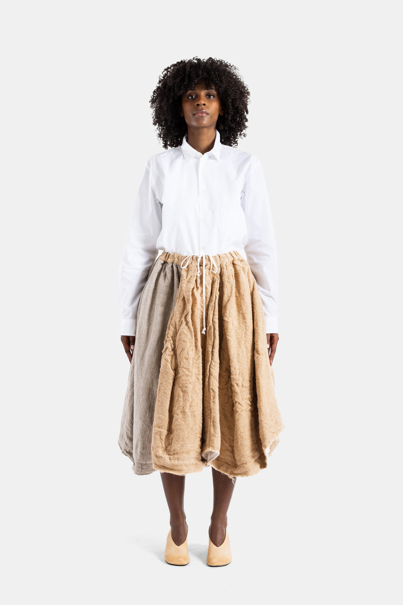 Jupe écru volumineuse et texturée