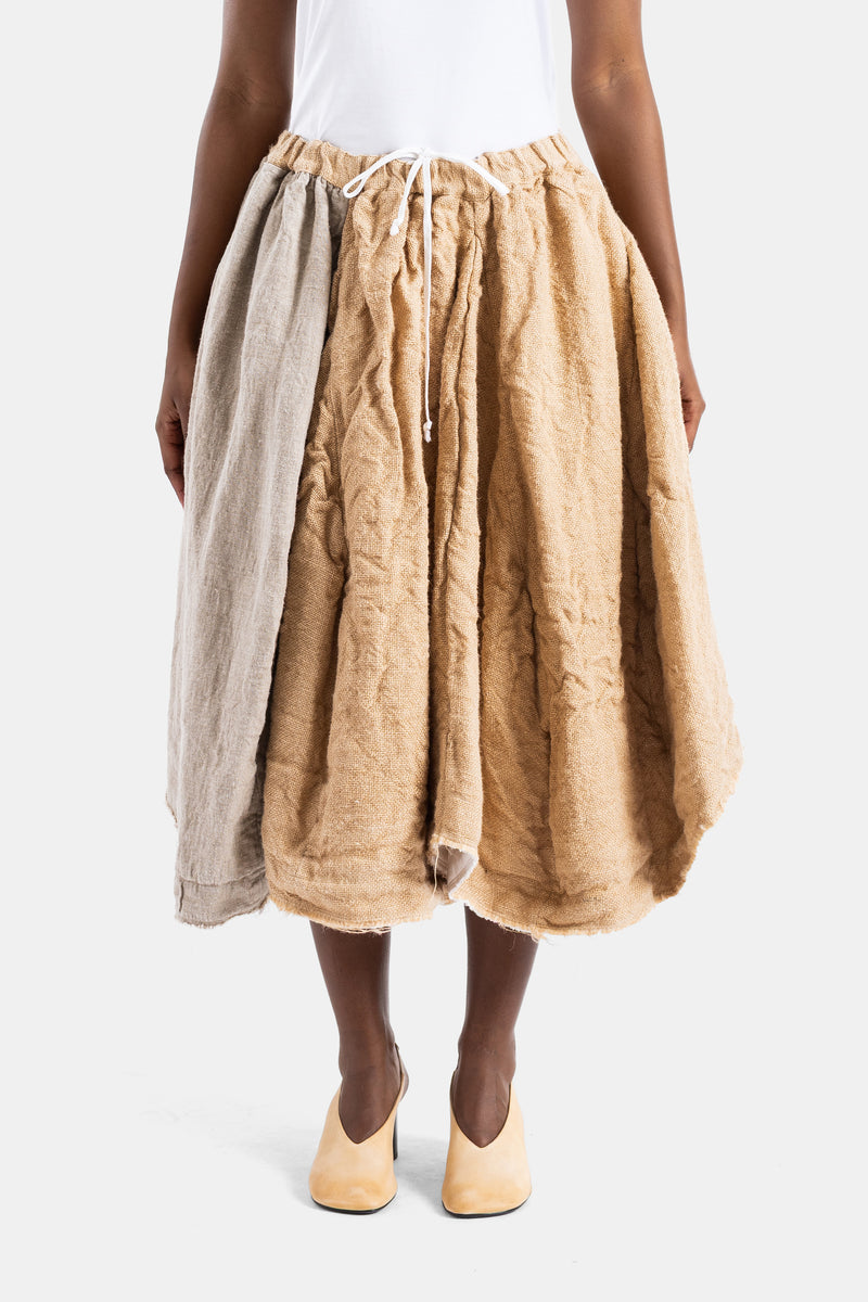 Jupe écru volumineuse et texturée