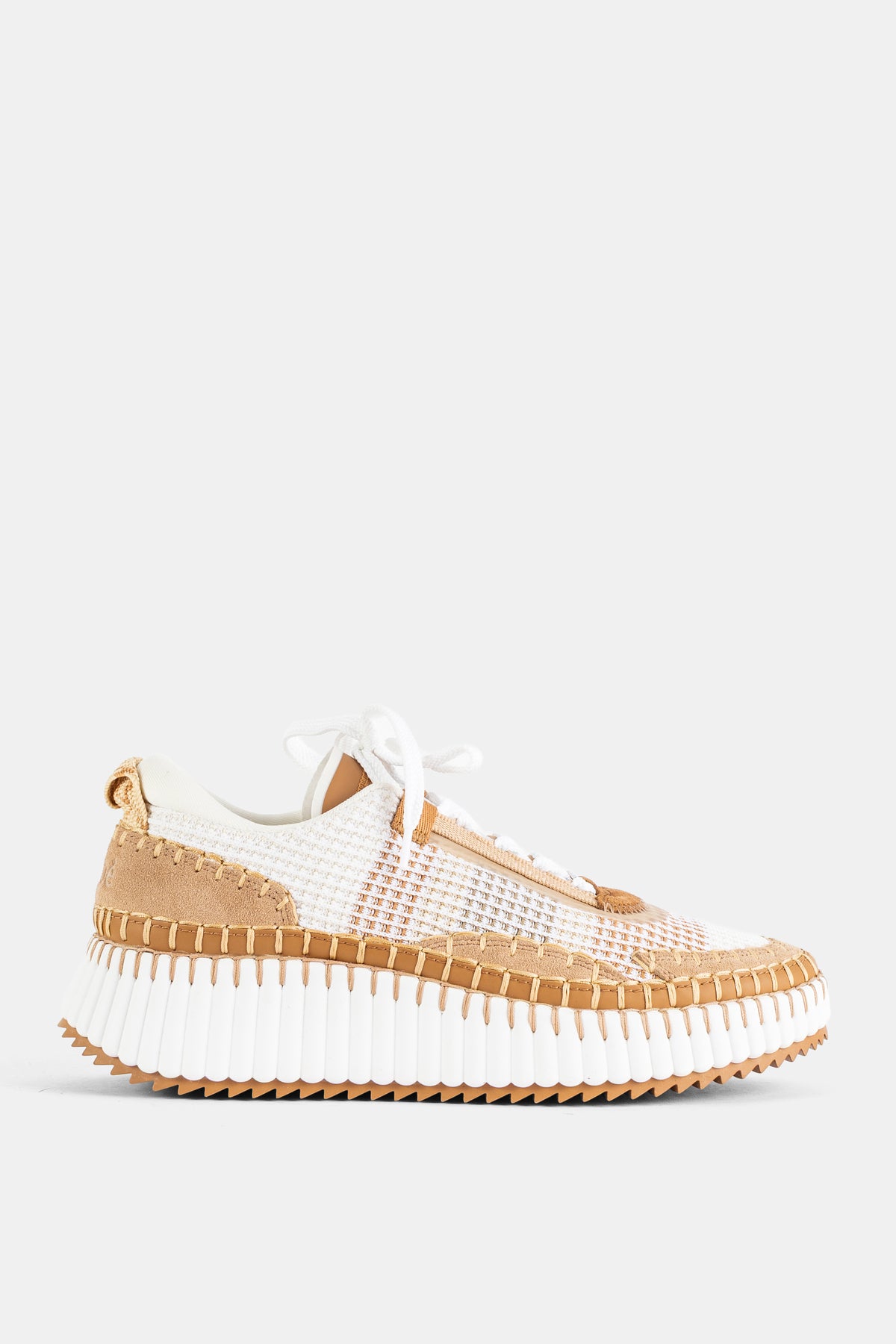 Sneaker plateforme Nama en mesh recyclé cousu main blanc camel